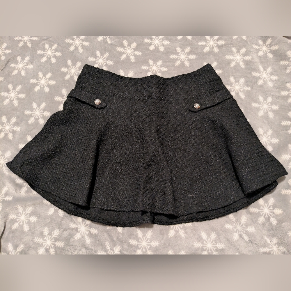 H&M Black Textured Skirt with Buttons